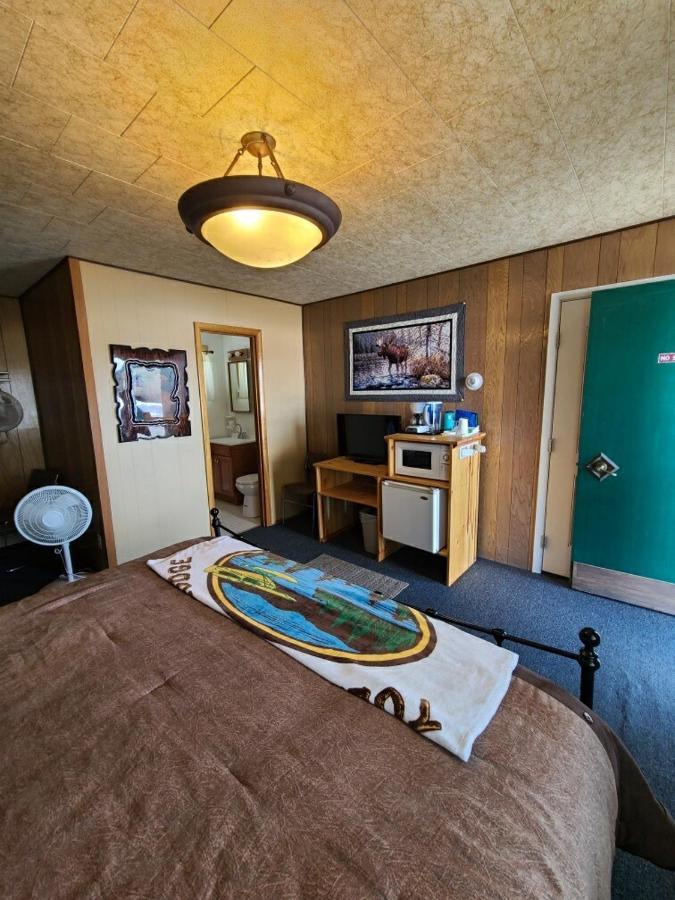 Tolsona Lake Lodge グレンナレン エクステリア 写真